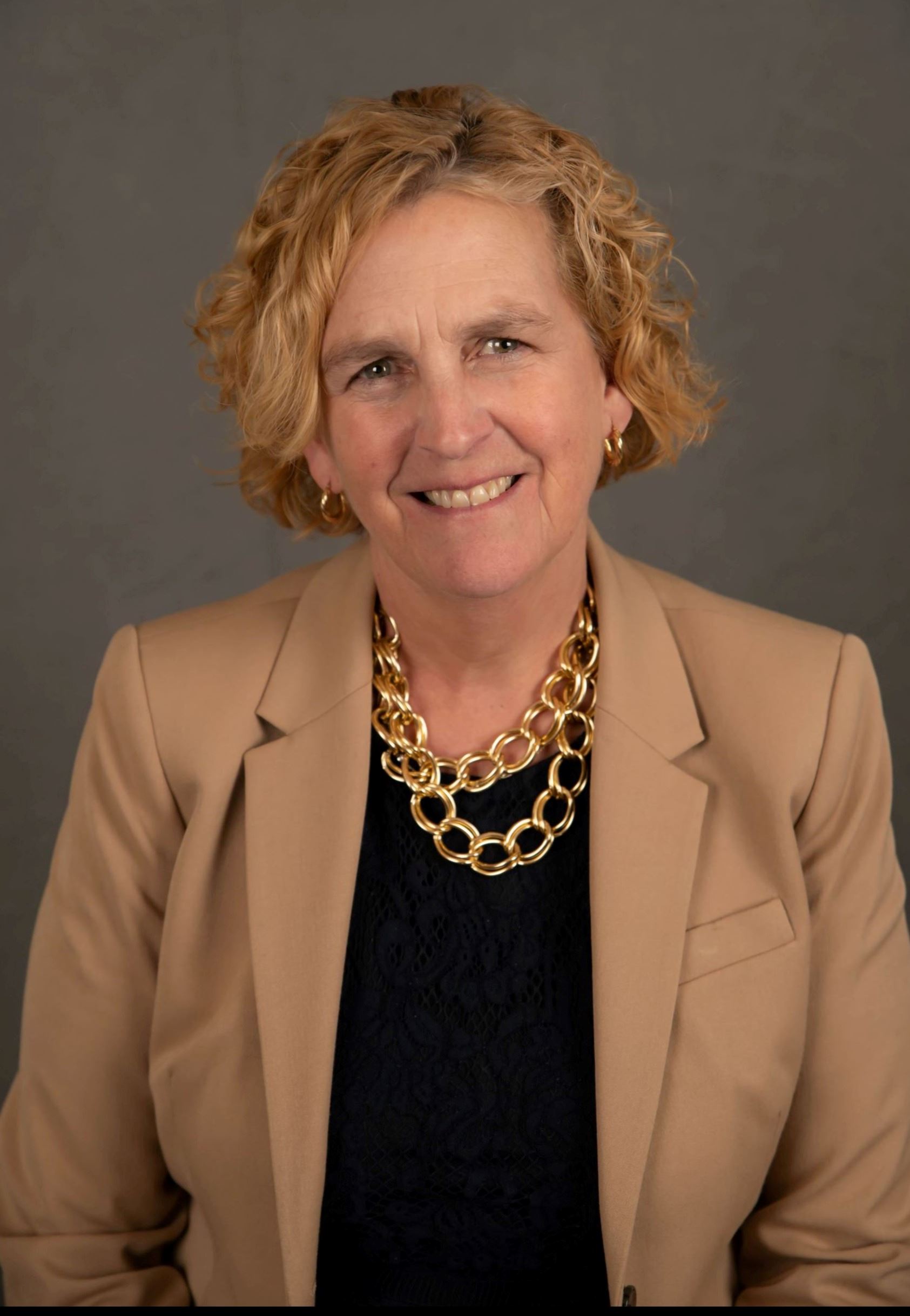 Kate Fitzpatrick headshot 